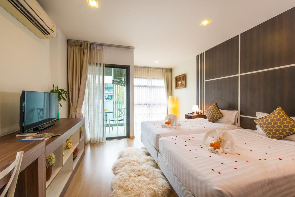 Golden Manora Hotel