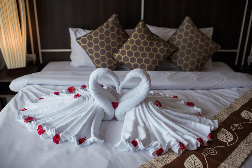 Golden Manora Hotel