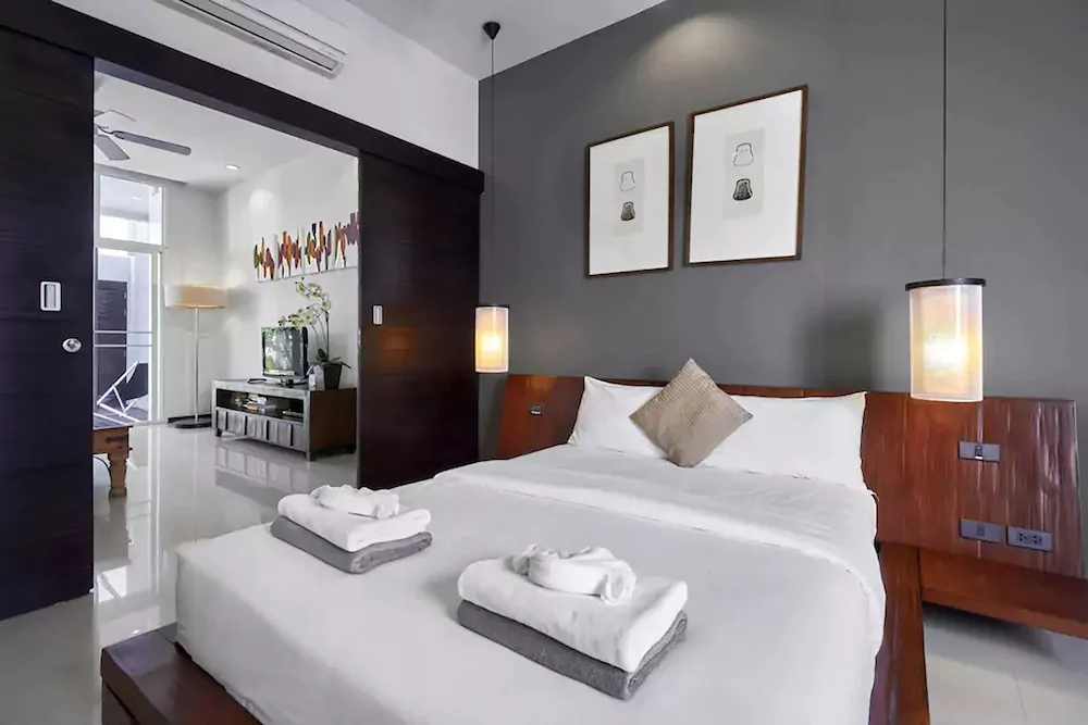 Oxygen Villa by Alexanders