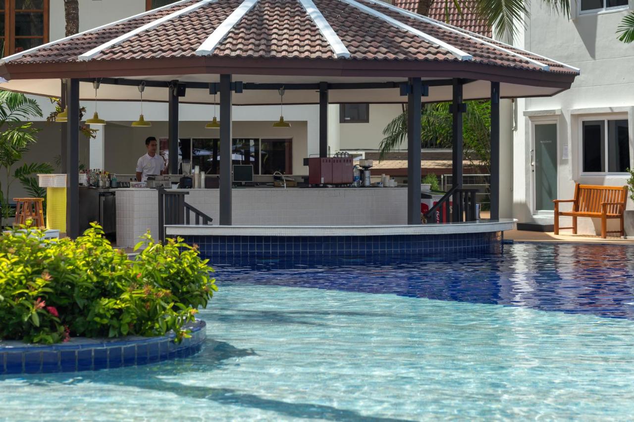 Sunwing Bangtao Beach