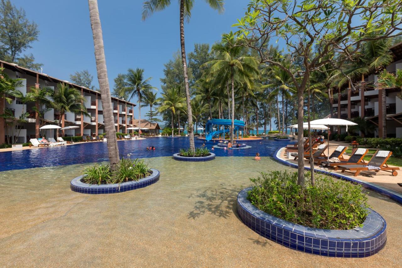 Sunwing Bangtao Beach