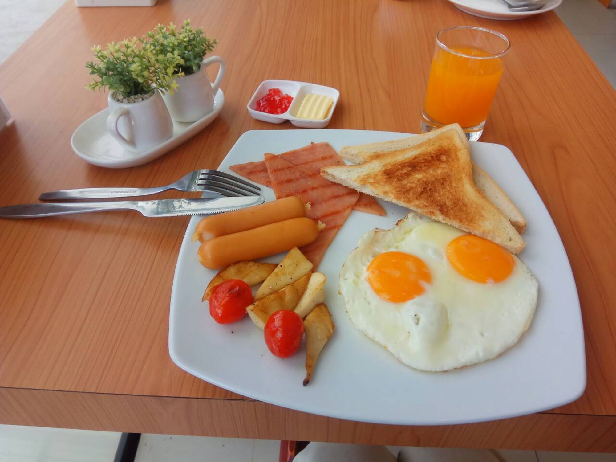 Villa Behind The Sea