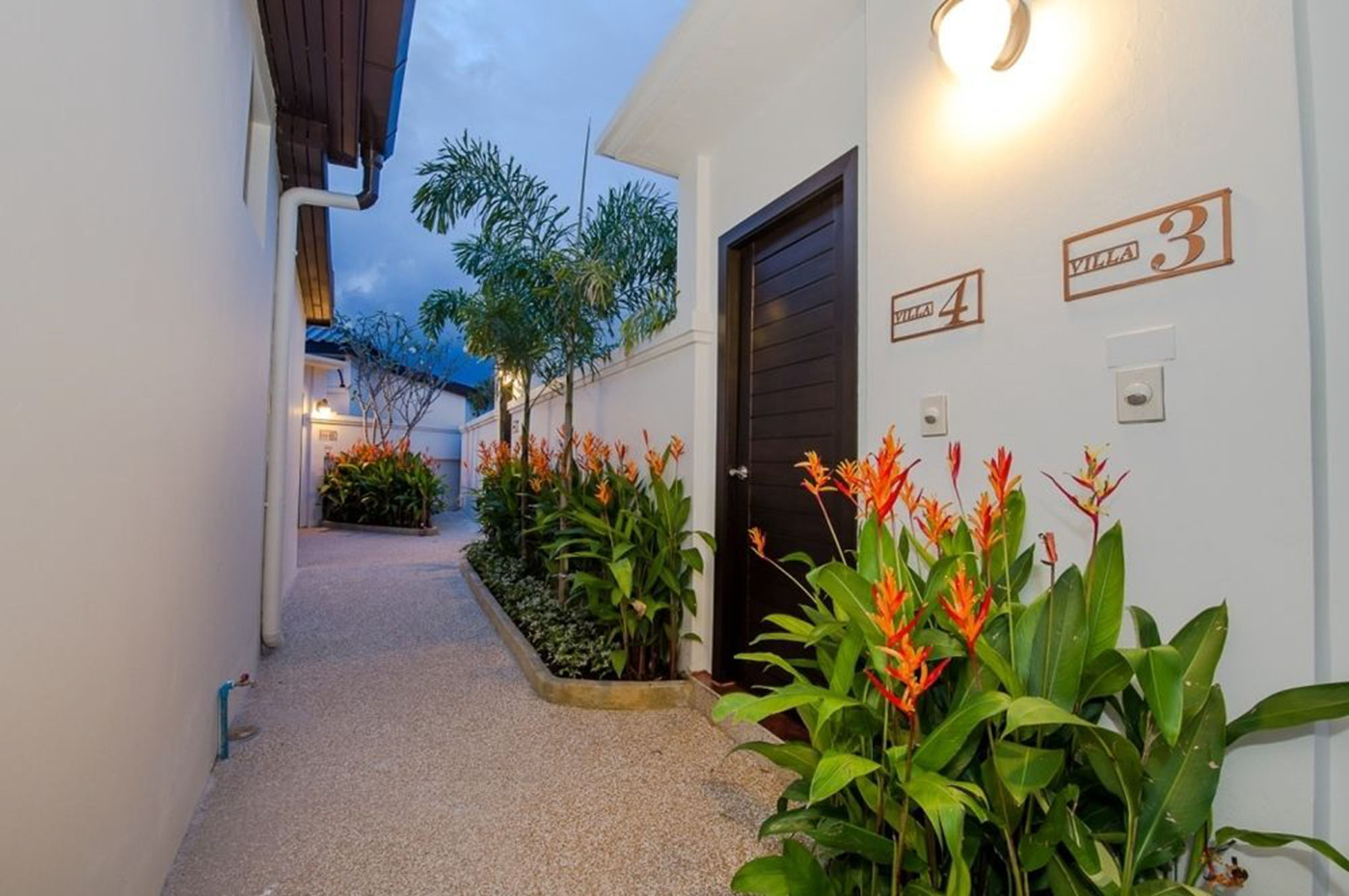 Anchan Private Pool Villas