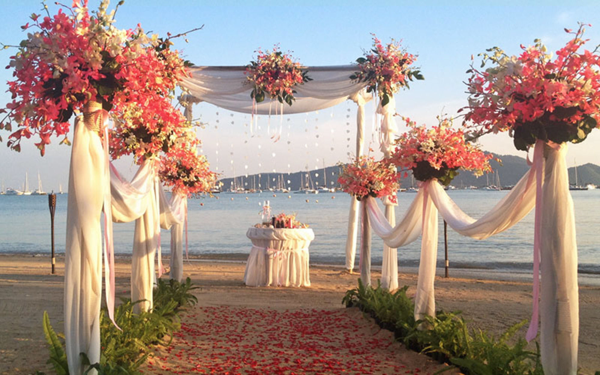 Ao Chalong Villa Resort & Spa