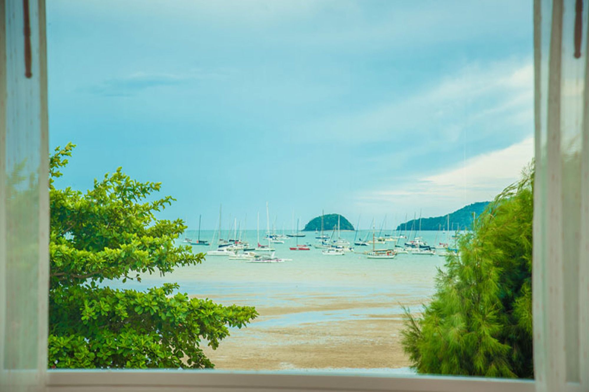 Ao Chalong Villa Resort & Spa