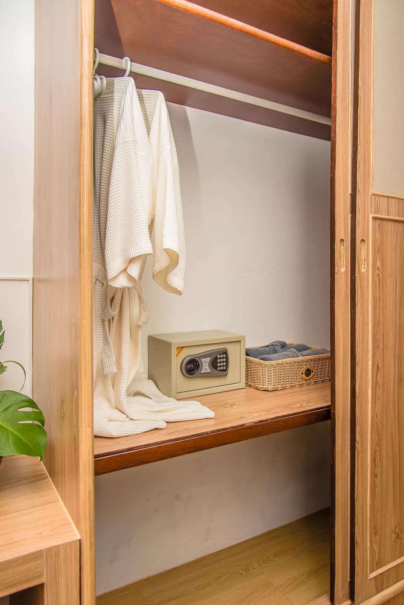 Ao Chalong Villa Resort & Spa