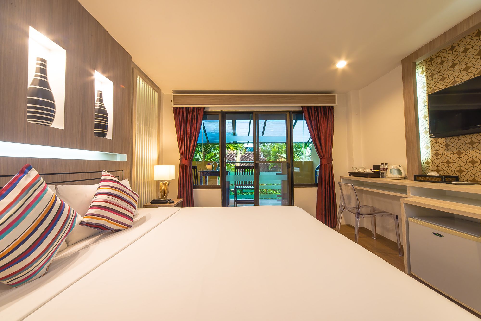 Ao Chalong Villa Resort & Spa