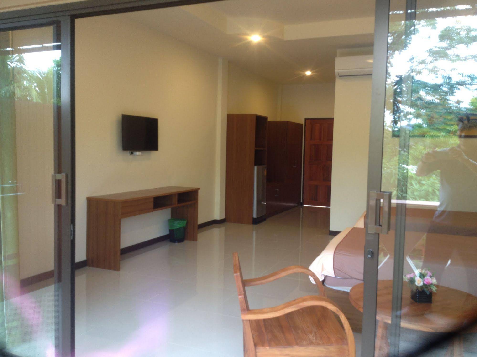 Baan Suan Resort