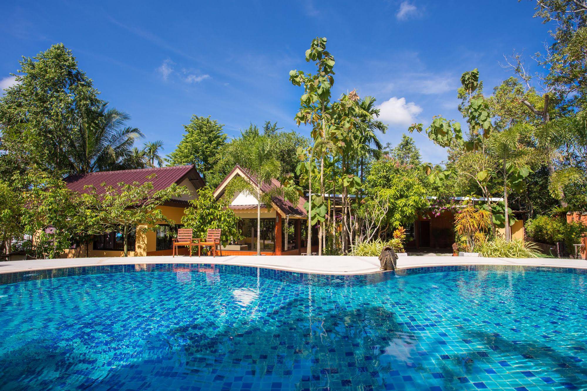 Baan Suan Resort