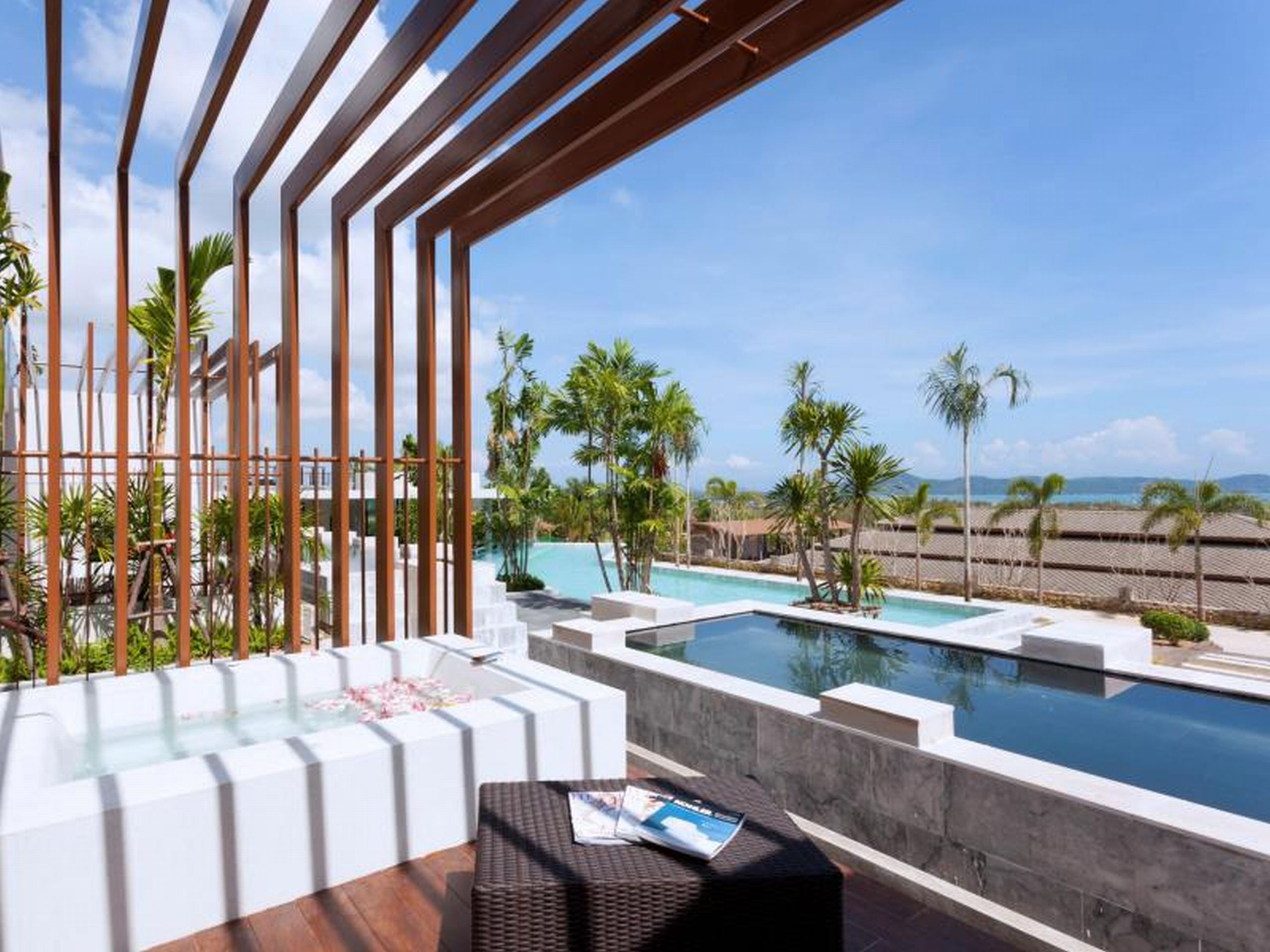 Chalong Chalet Resort & Longstay