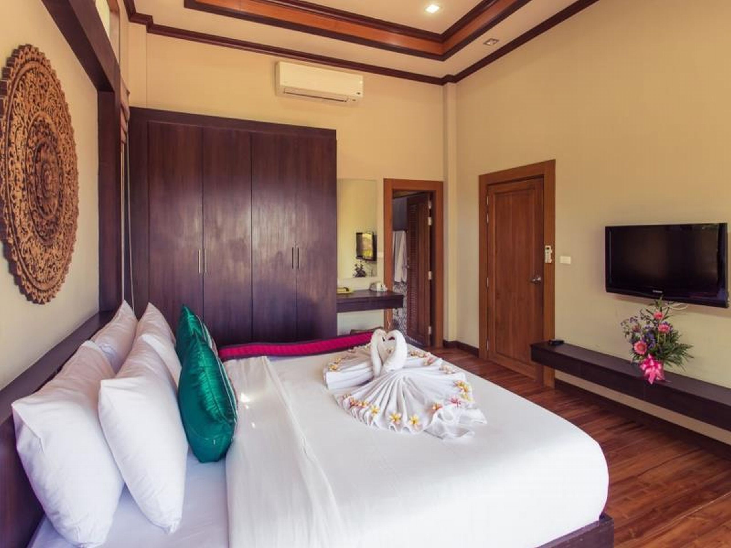 Chalong Chalet Resort & Longstay
