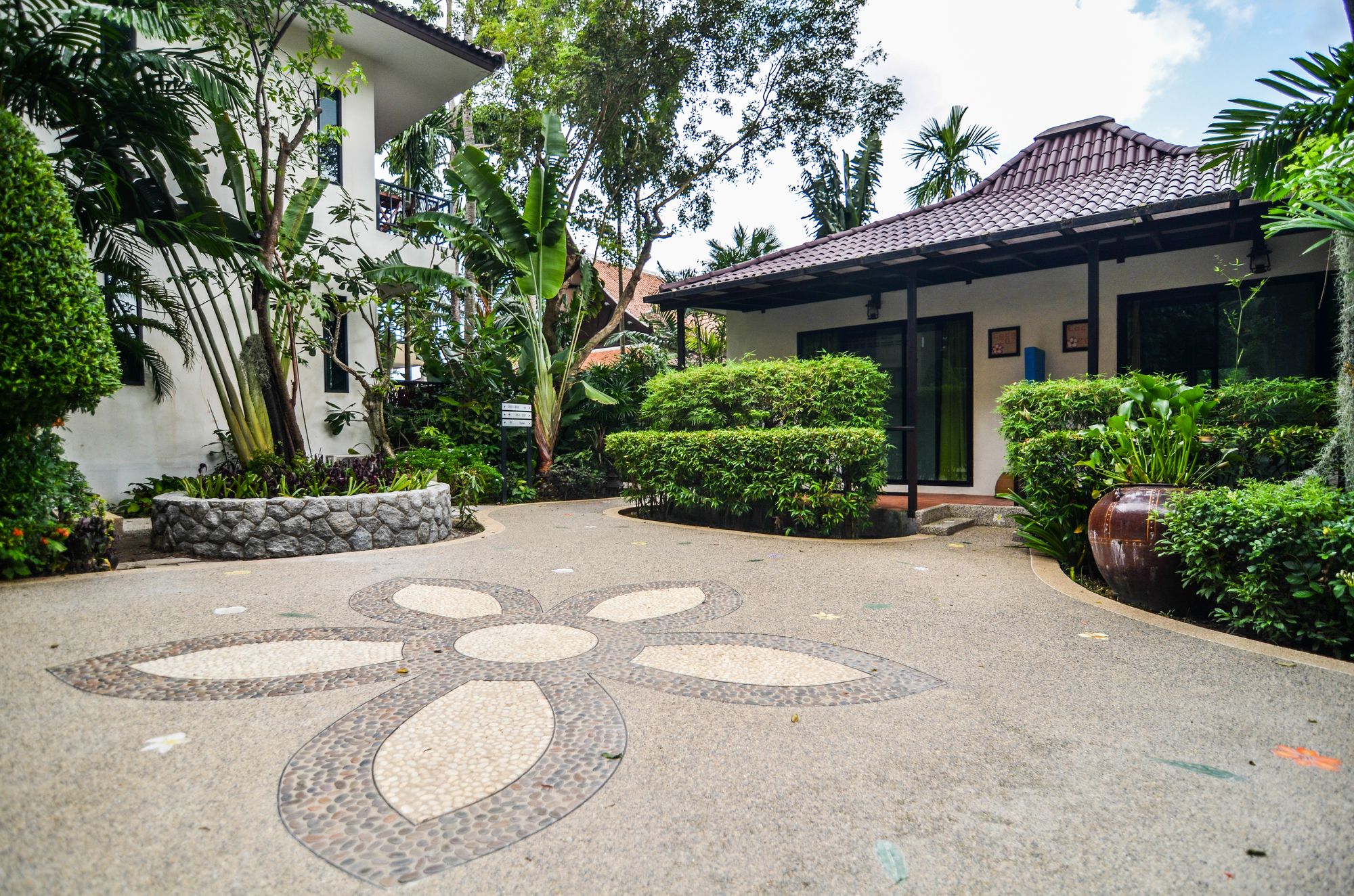 Coco Ville The Living Paradise