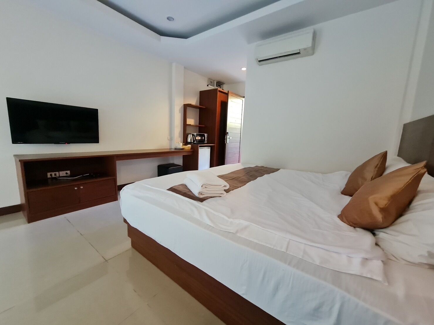 Diana Pool Access Phuket