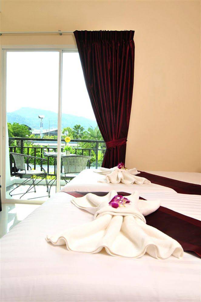 Jula Place Hotel