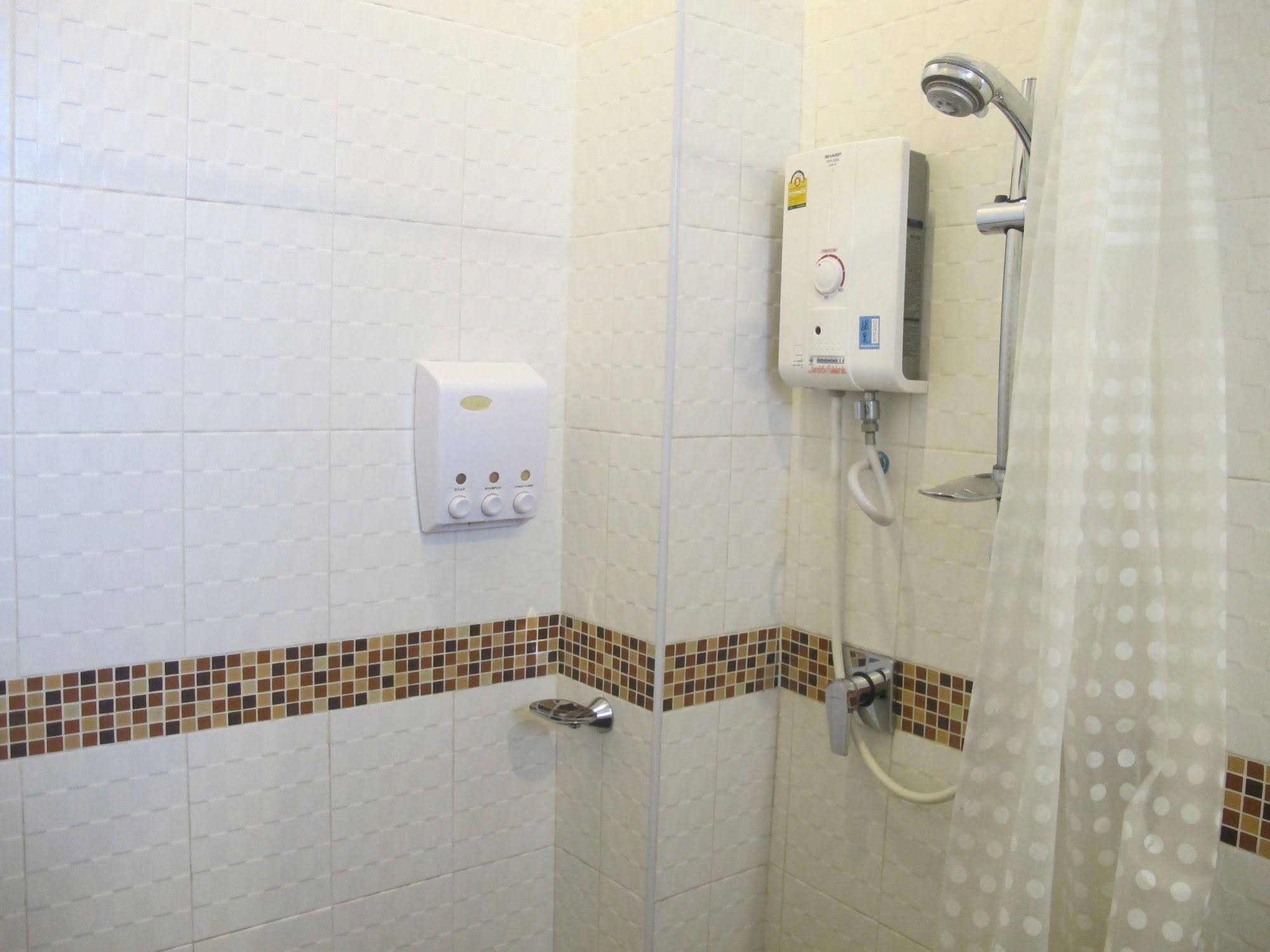 Jula Place Hotel