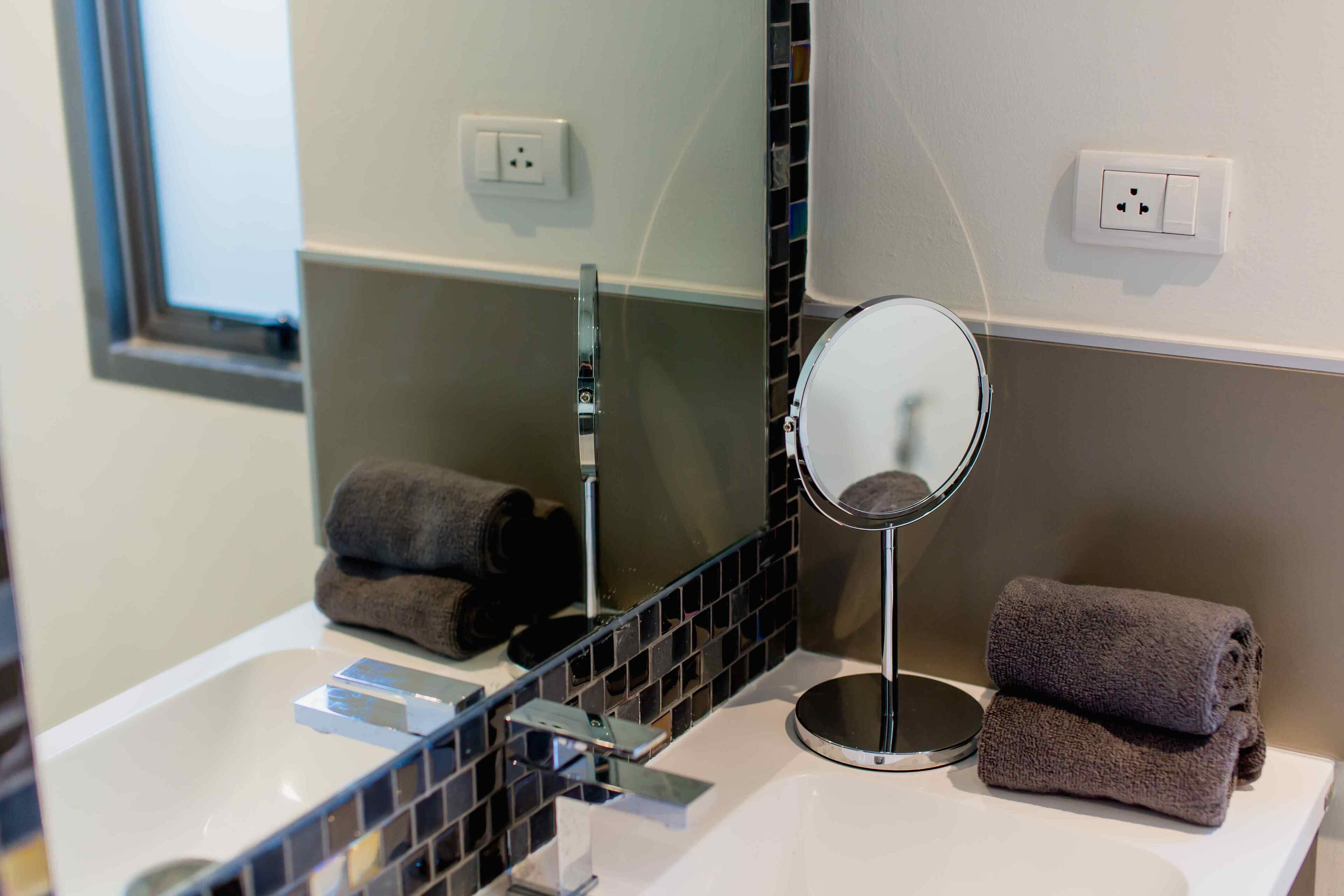 Noon Village Tower 1