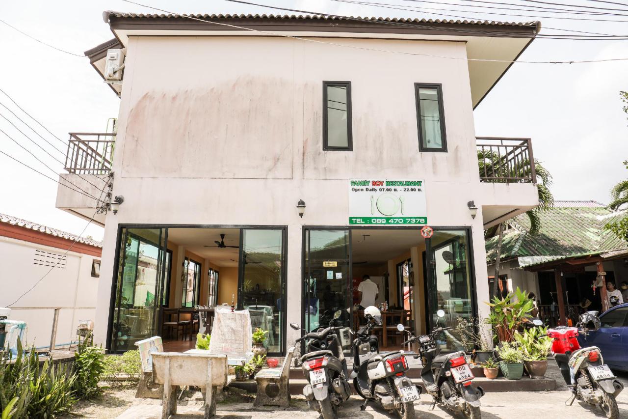 OYO 365 Family Bungalow
