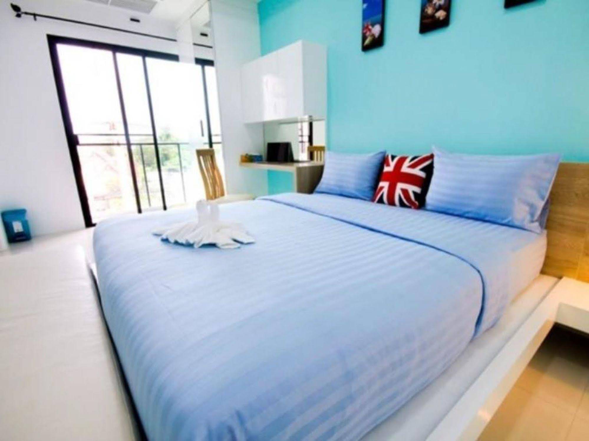 S5 Residence and Cafe