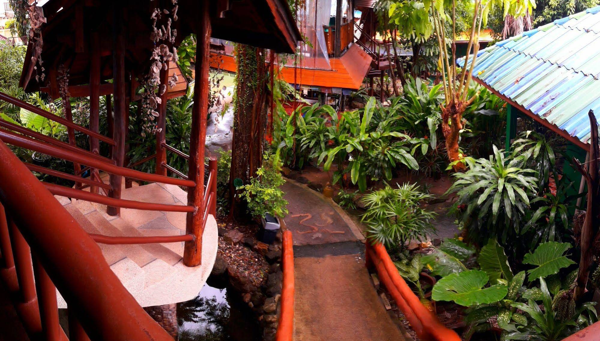 Shanti Lodge Phuket