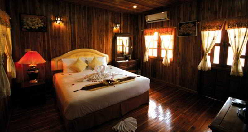 Yuwadee Resort