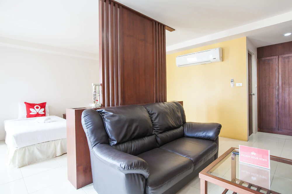 ZEN Rooms Chaofa East Road