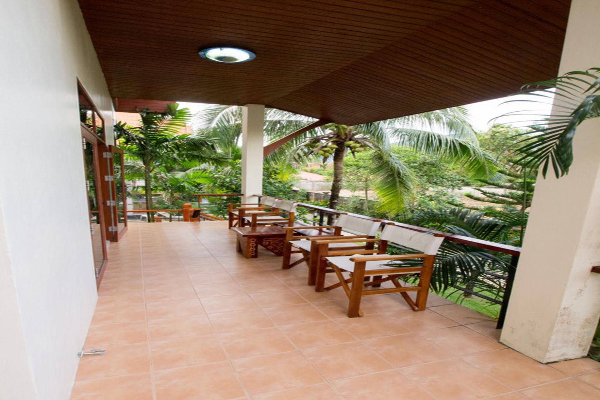 Aisawan Villas