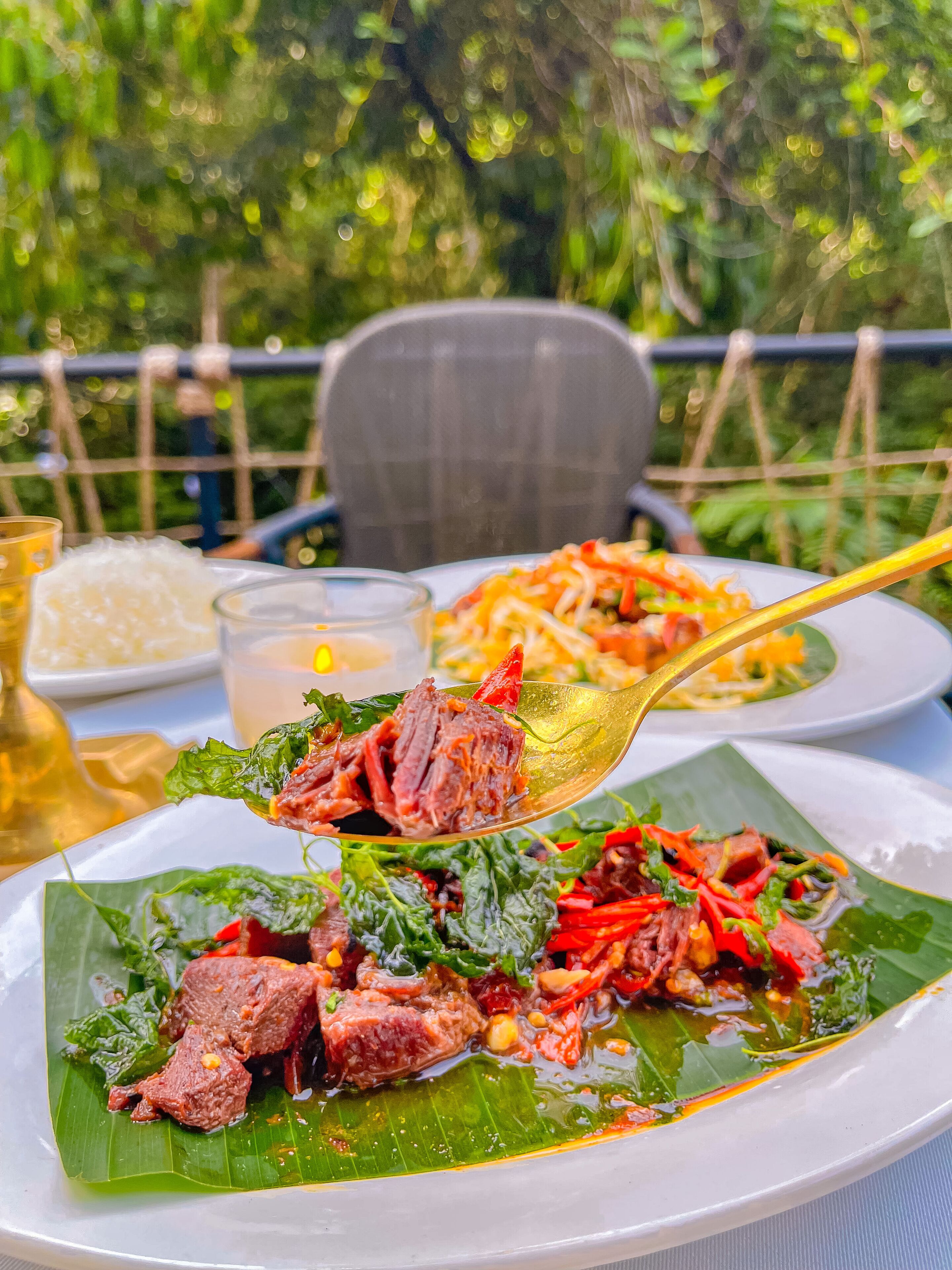 Akra Collection Layan