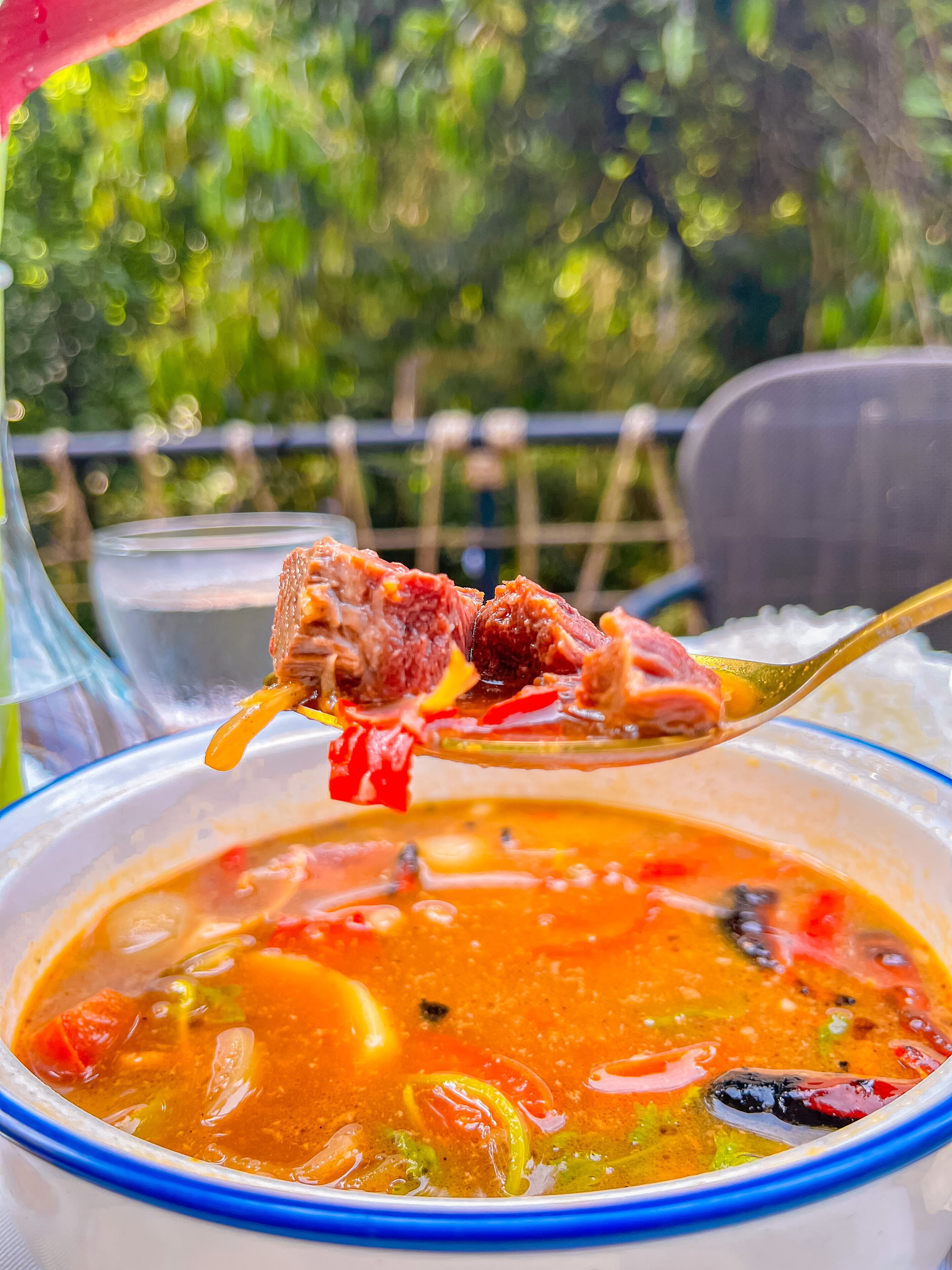 Akra Collection Layan