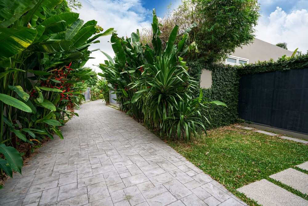 Villa Sunpao by Rents In Phuket