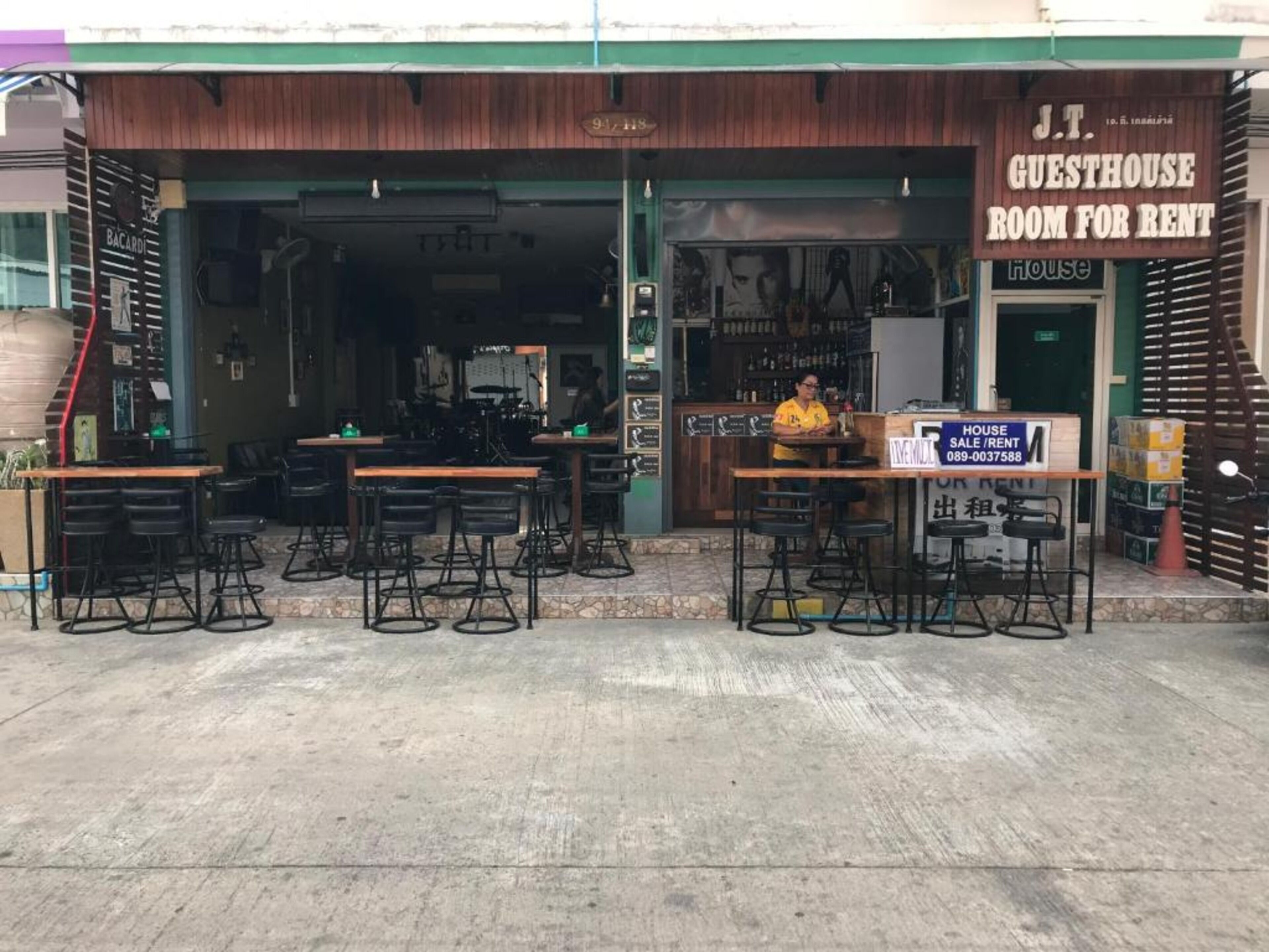 Jt Guesthouse