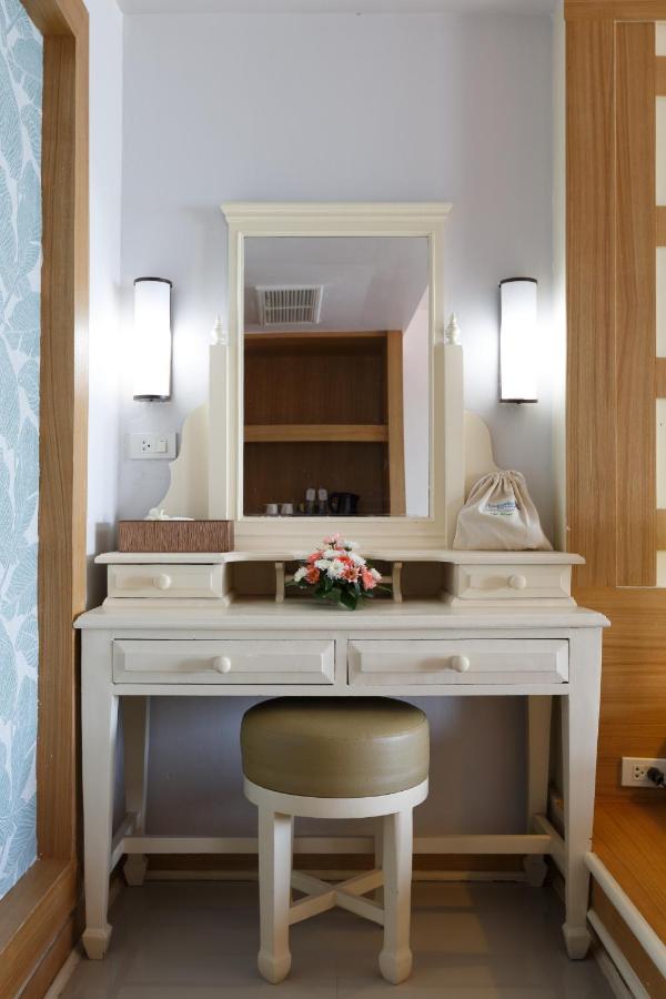 Namaka Resort Kamala