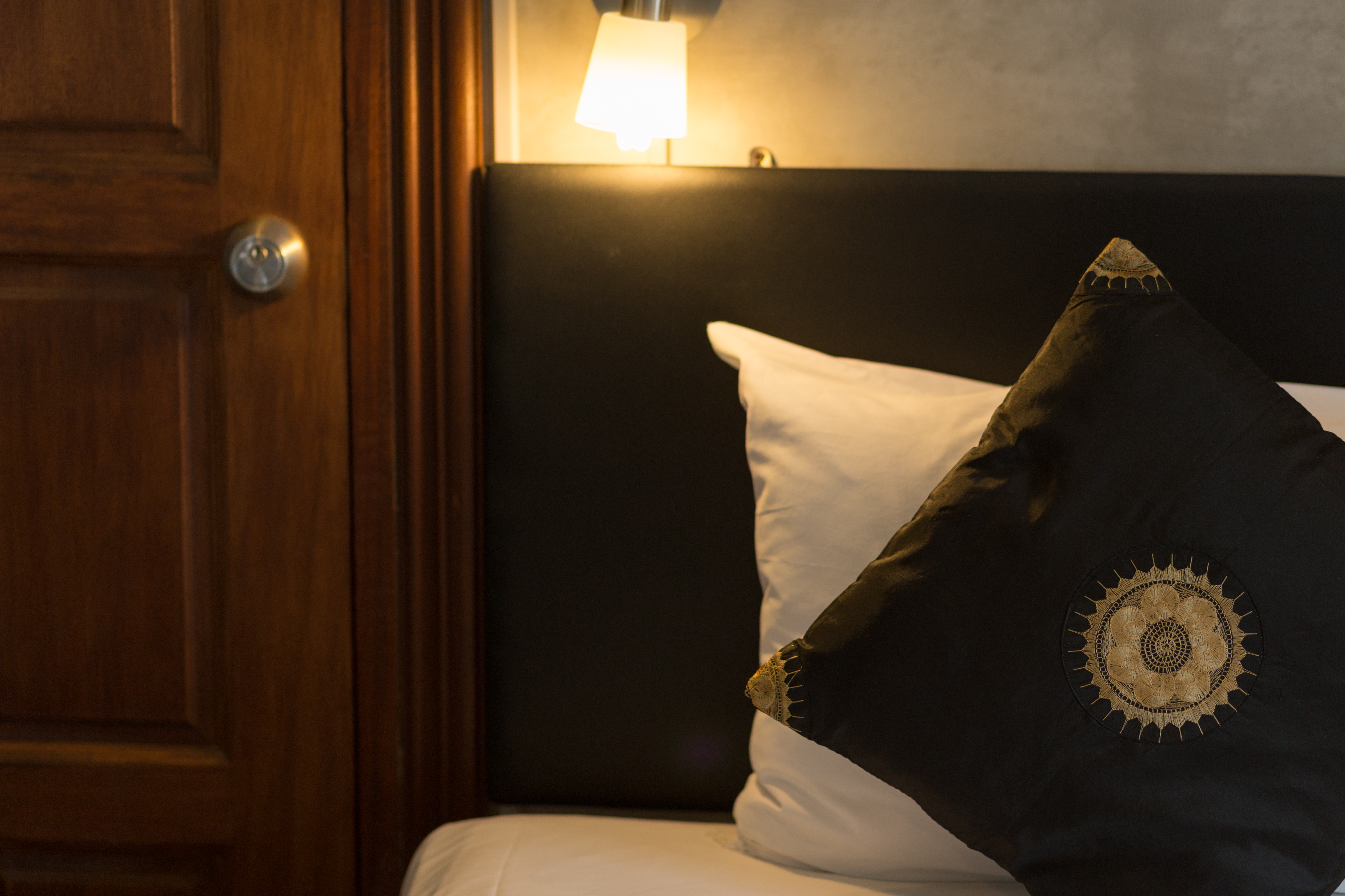 Baan Kamala Guesthouse