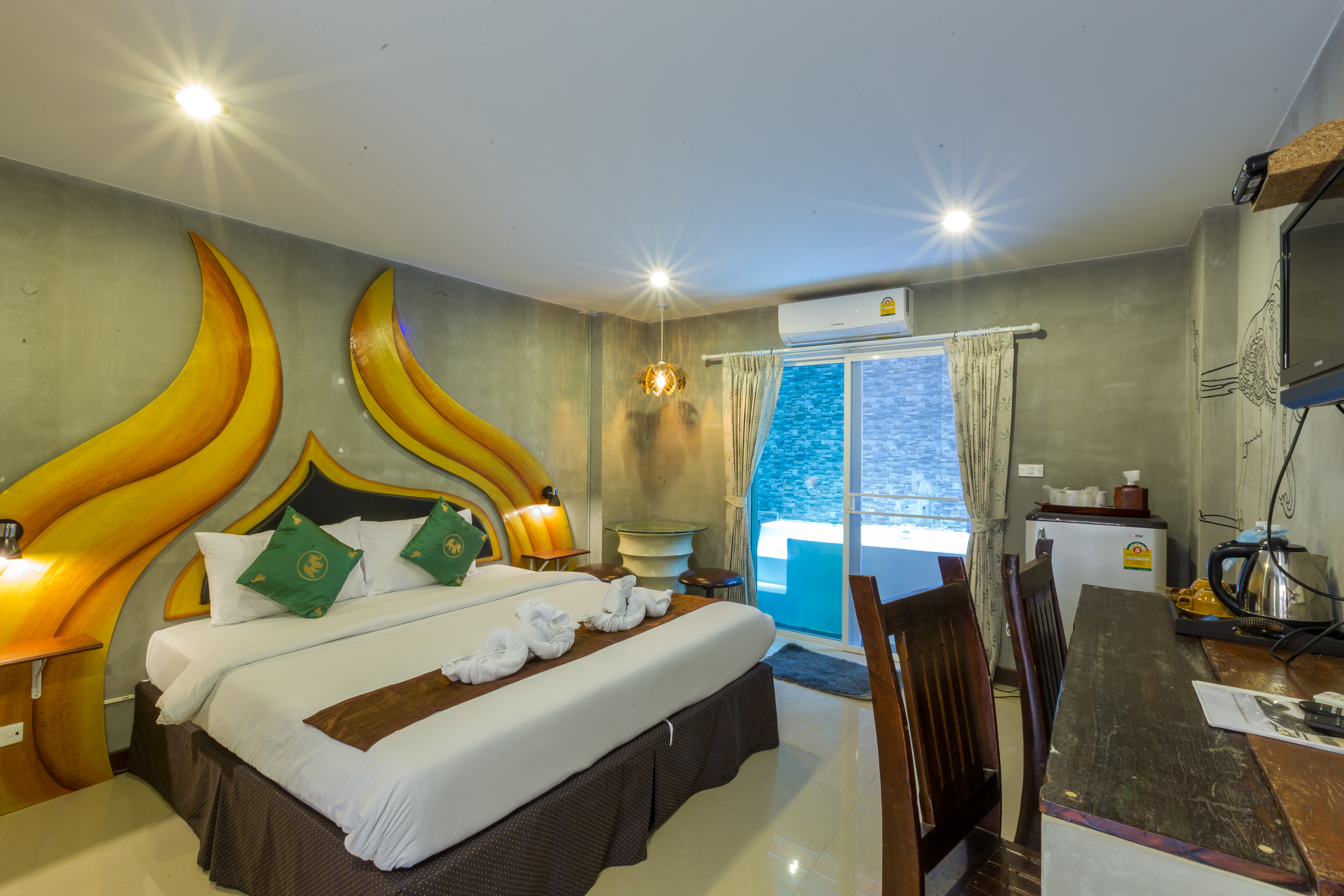 Baan Kamala Guesthouse