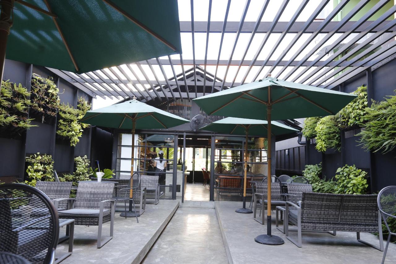 Baan Kamala Guesthouse