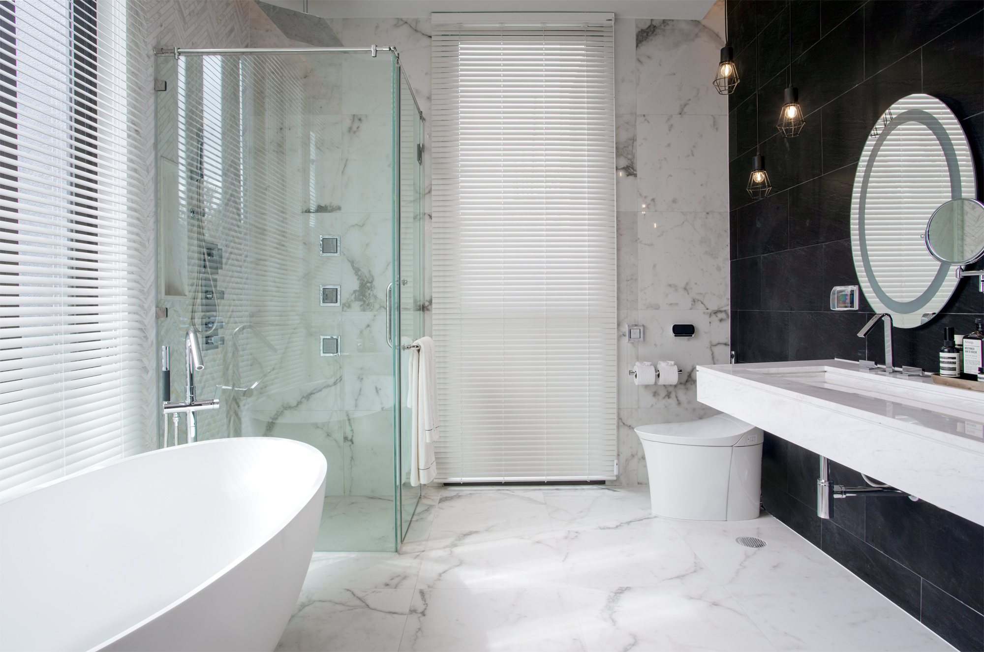 Glam Habitat Hotel