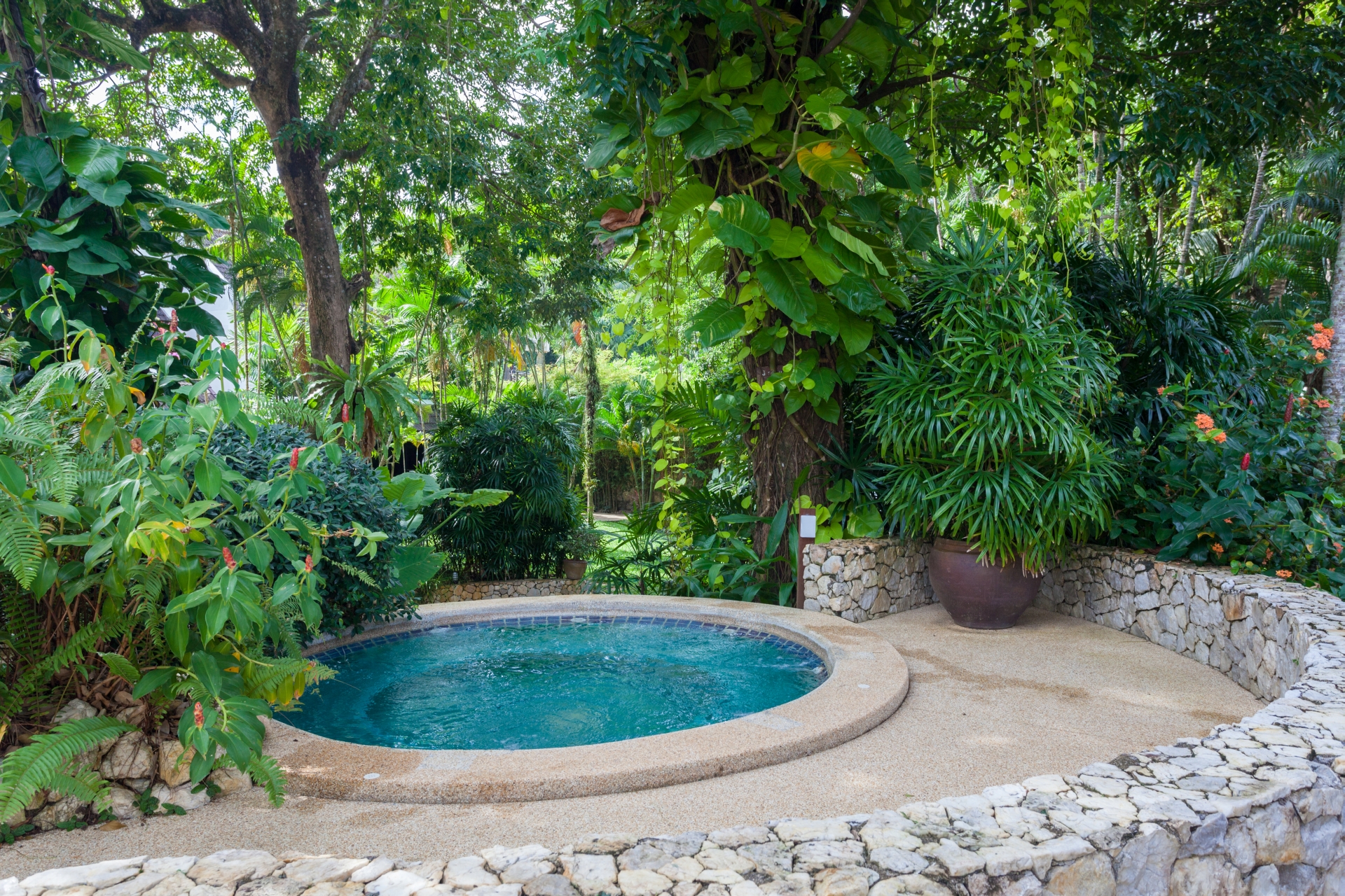Kamala Beach Estate