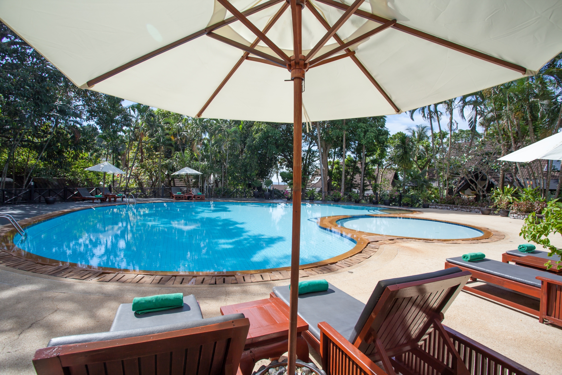 Kamala Beach Estate