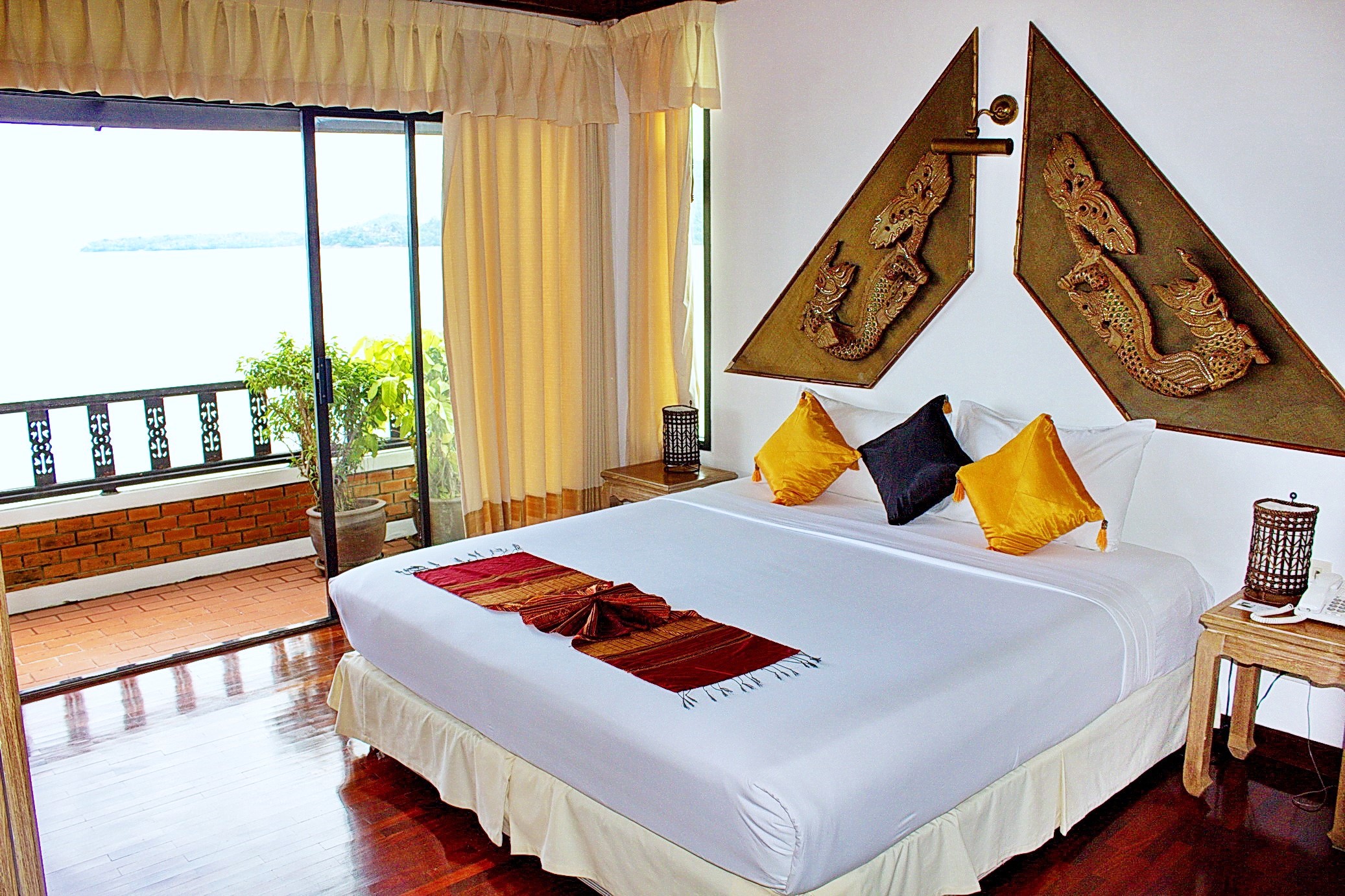 Kamala Beach Estate