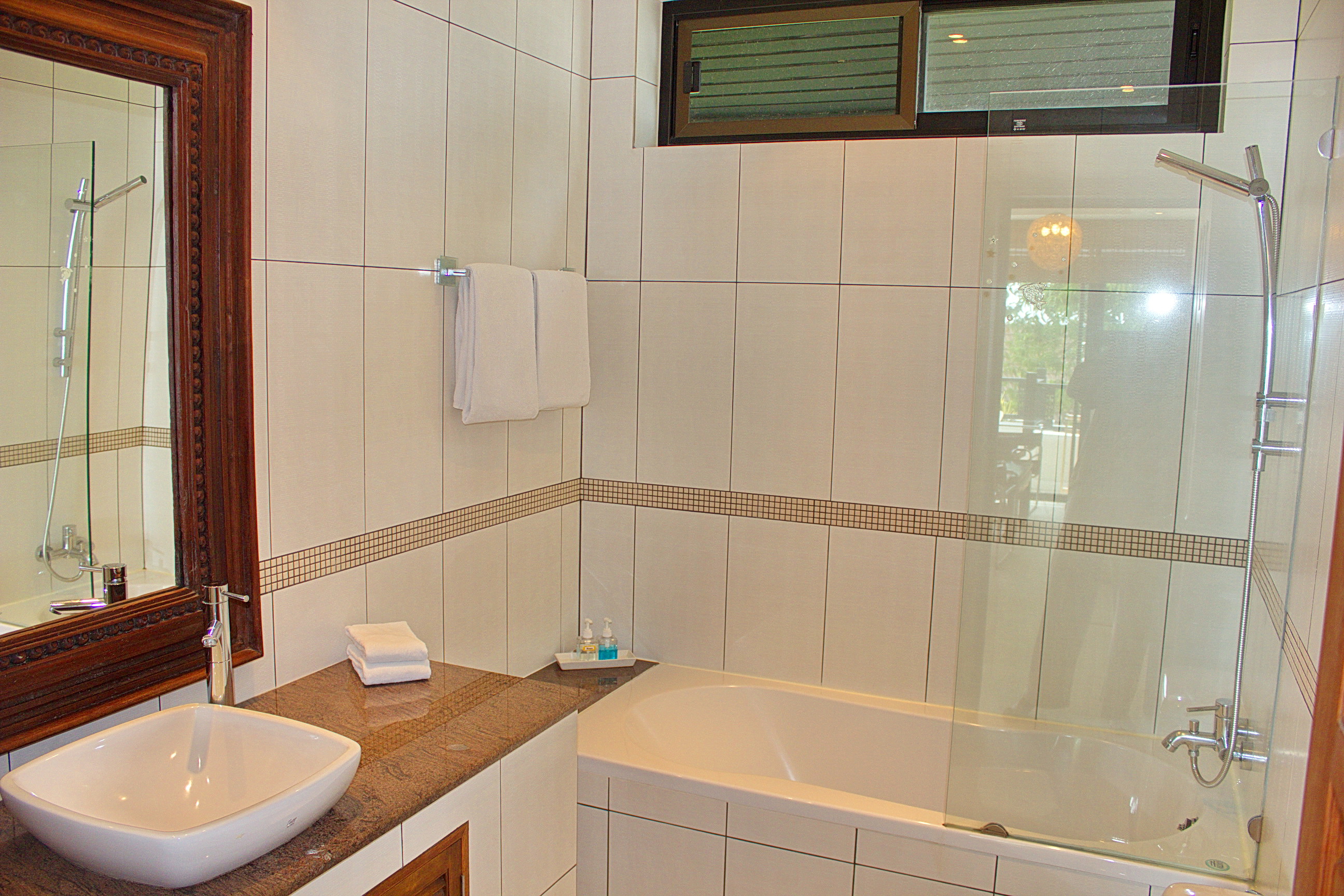 Kamala Beach Estate