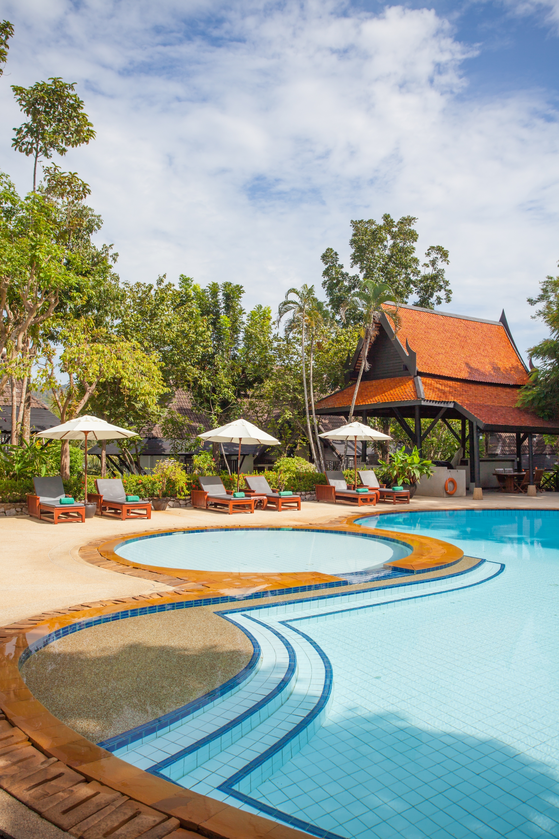 Kamala Beach Estate