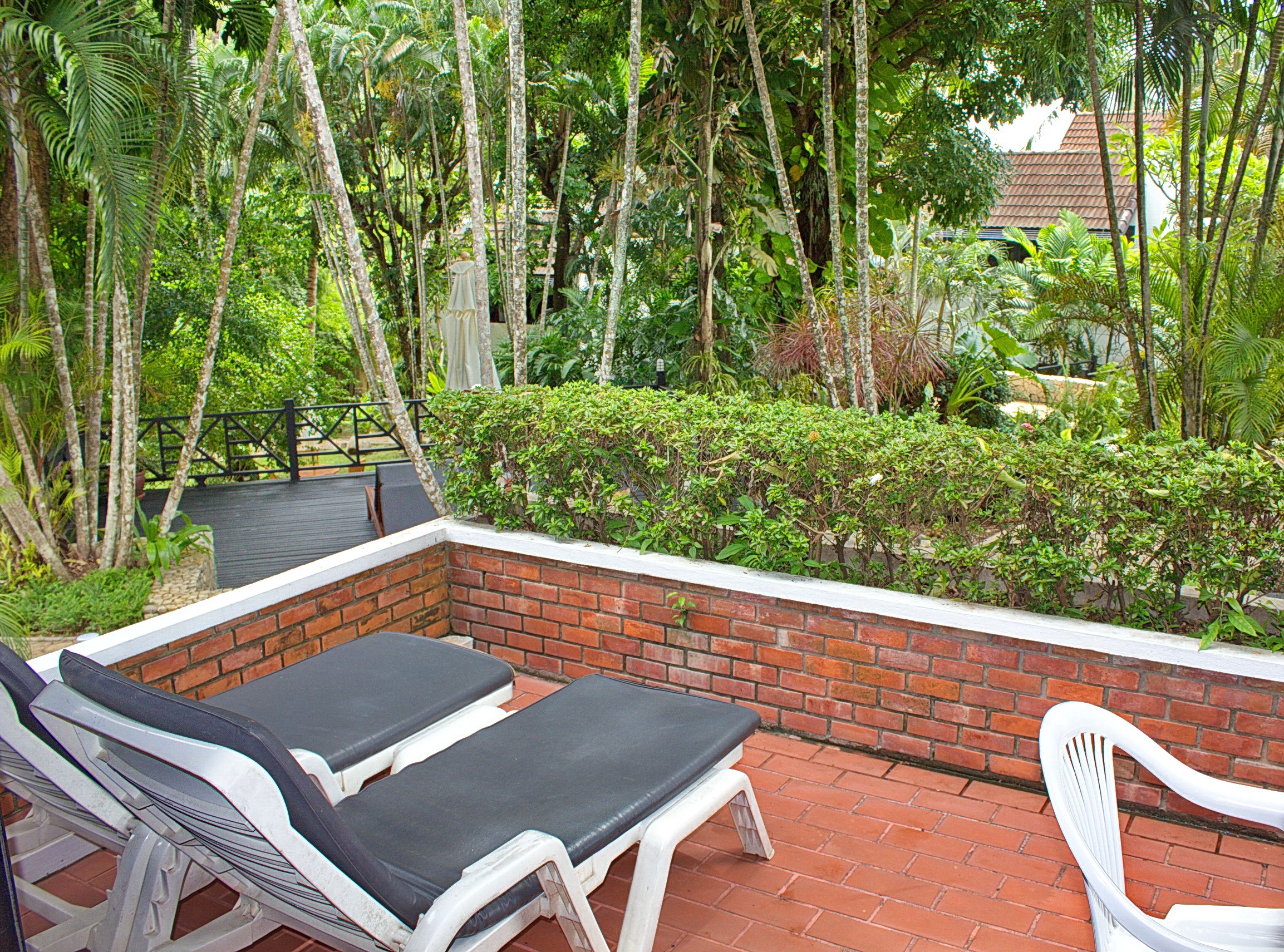 Kamala Beach Estate