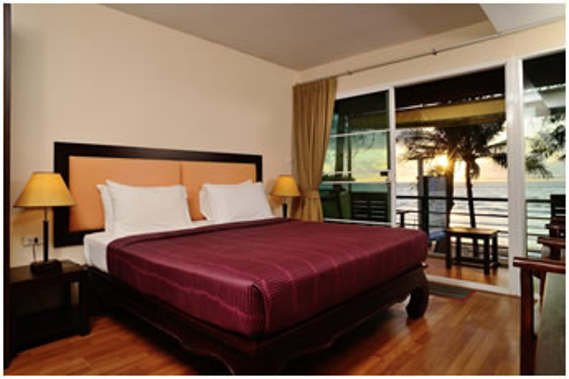 Kamala Beachfront Apartment