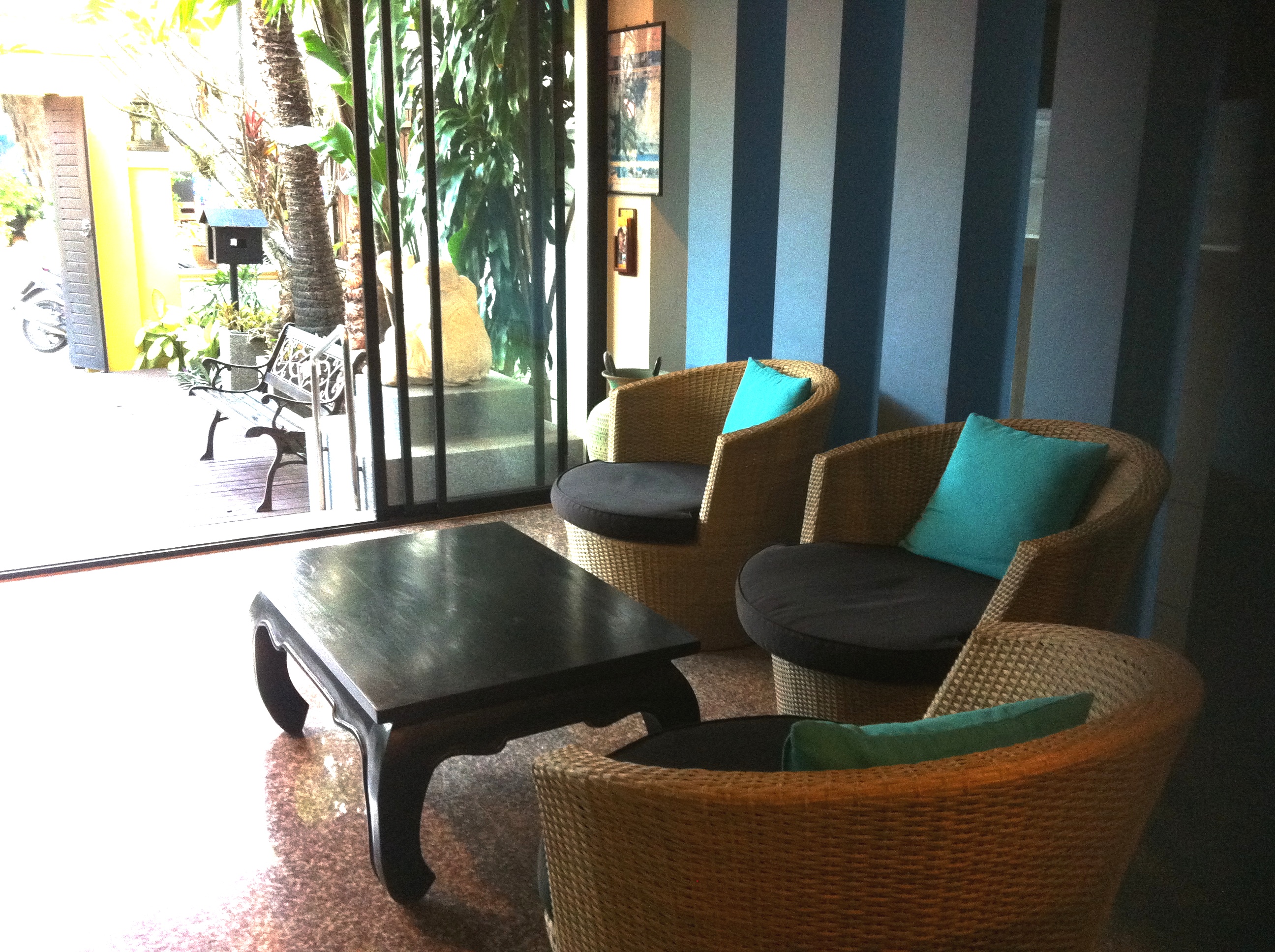 Kamala Beachfront Apartment