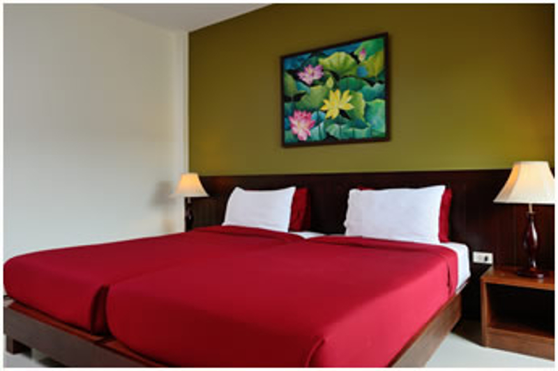 Kamala Beachfront Apartment