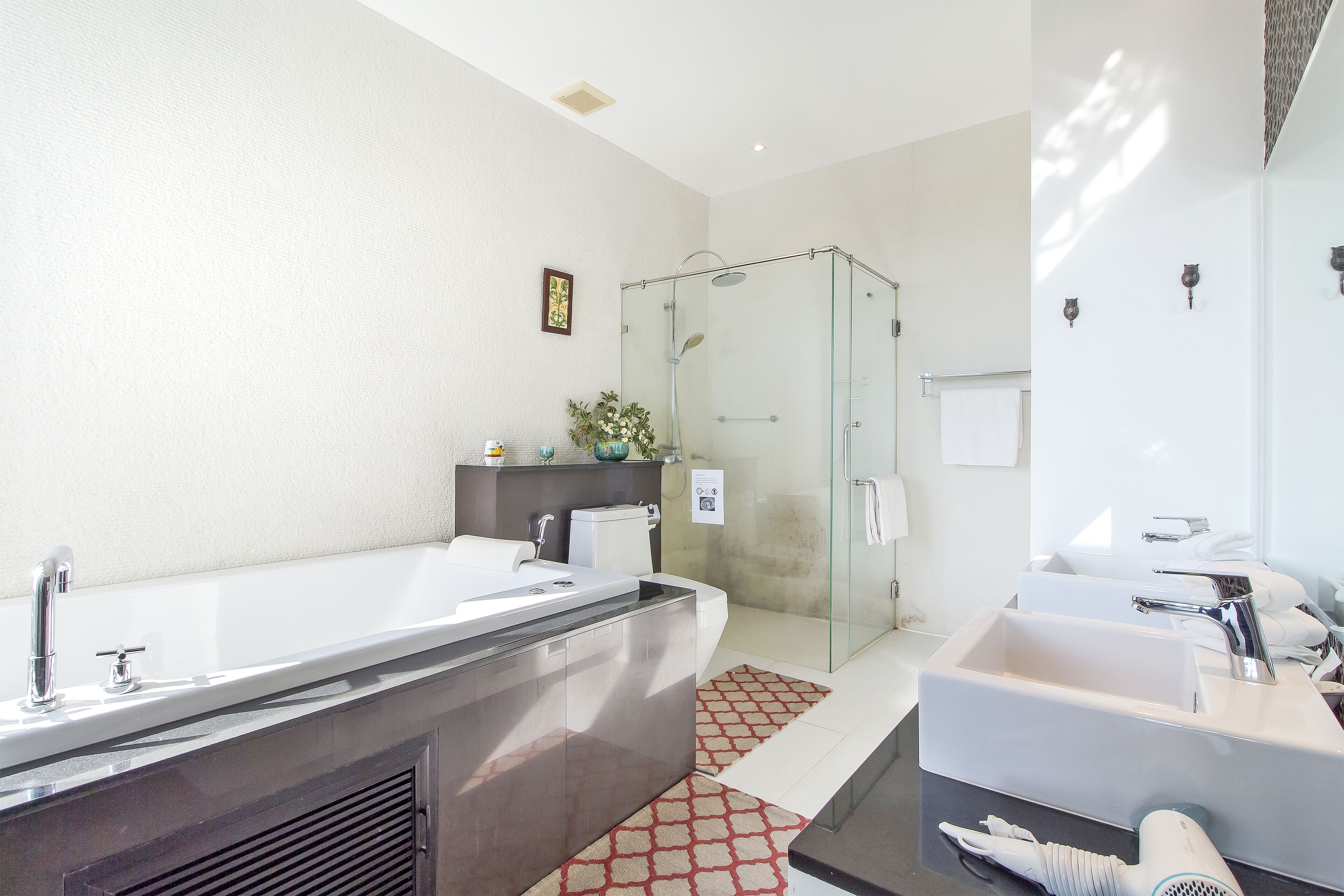 Kamala Condominium By A Prime Property