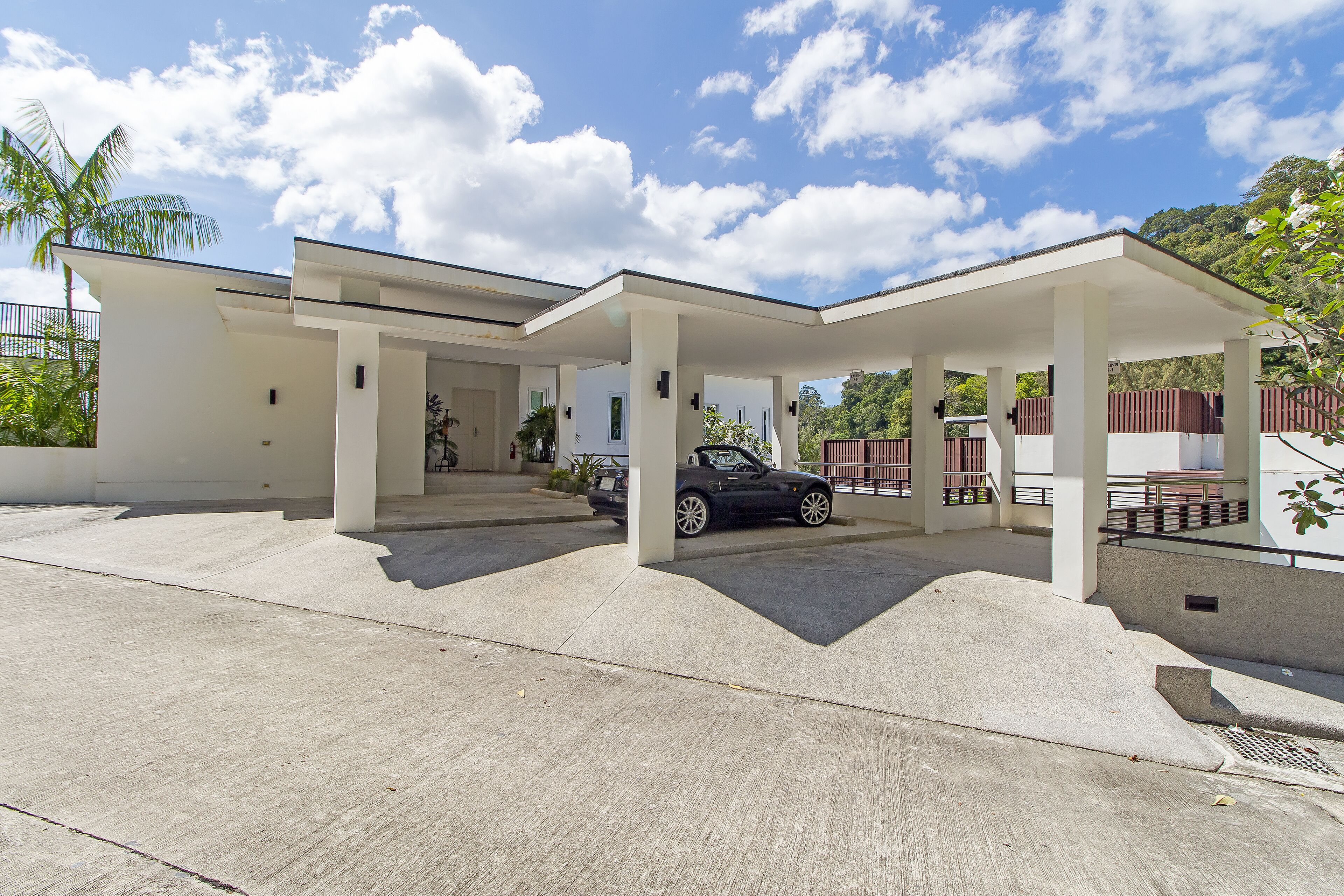 Kamala Condominium By A Prime Property