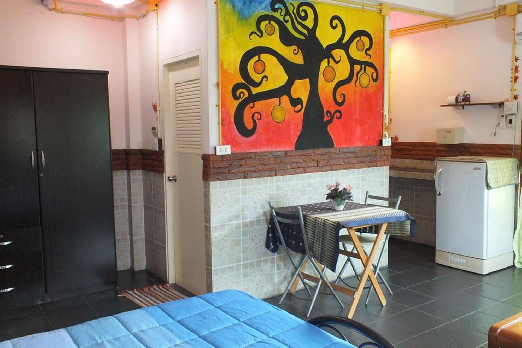 Sabina Guesthouse Kamala Beach