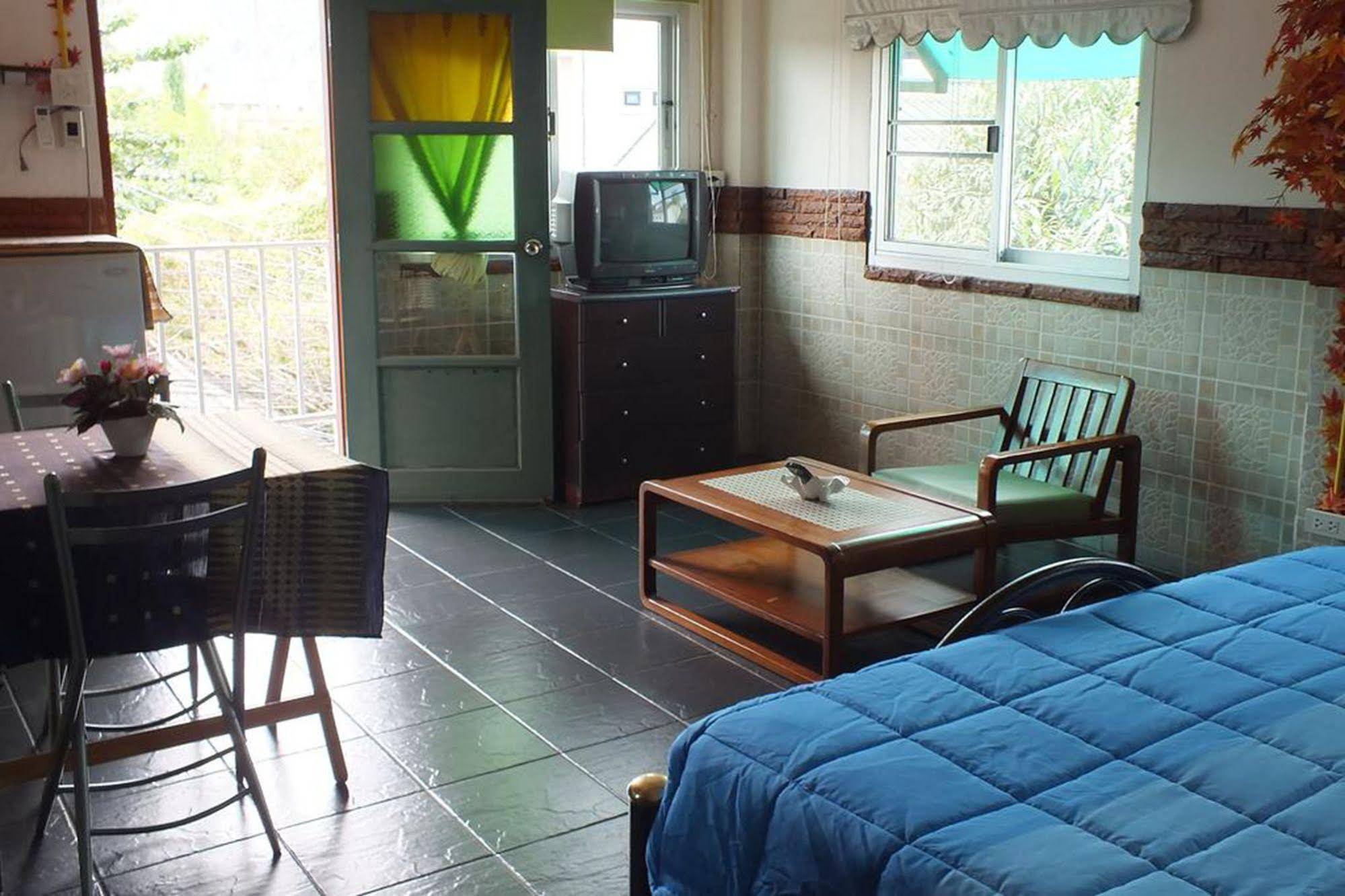 Sabina Guesthouse Kamala Beach