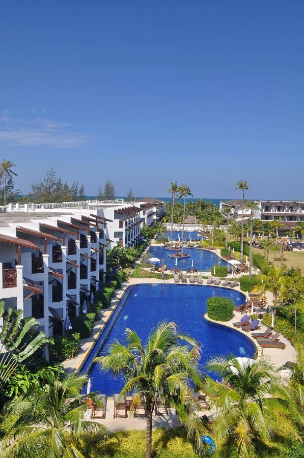 Sunwing Kamala Beach
