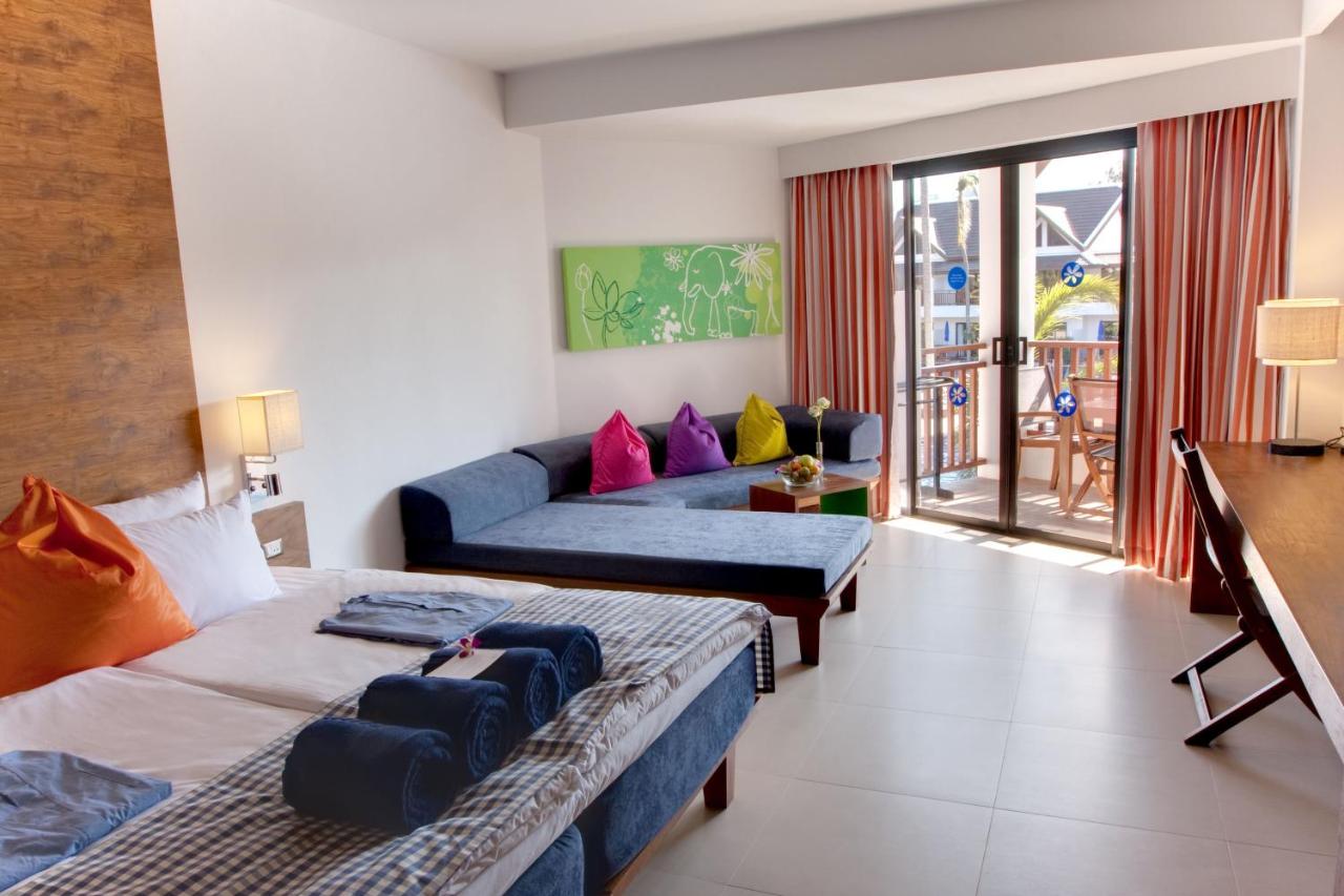 Sunwing Kamala Beach